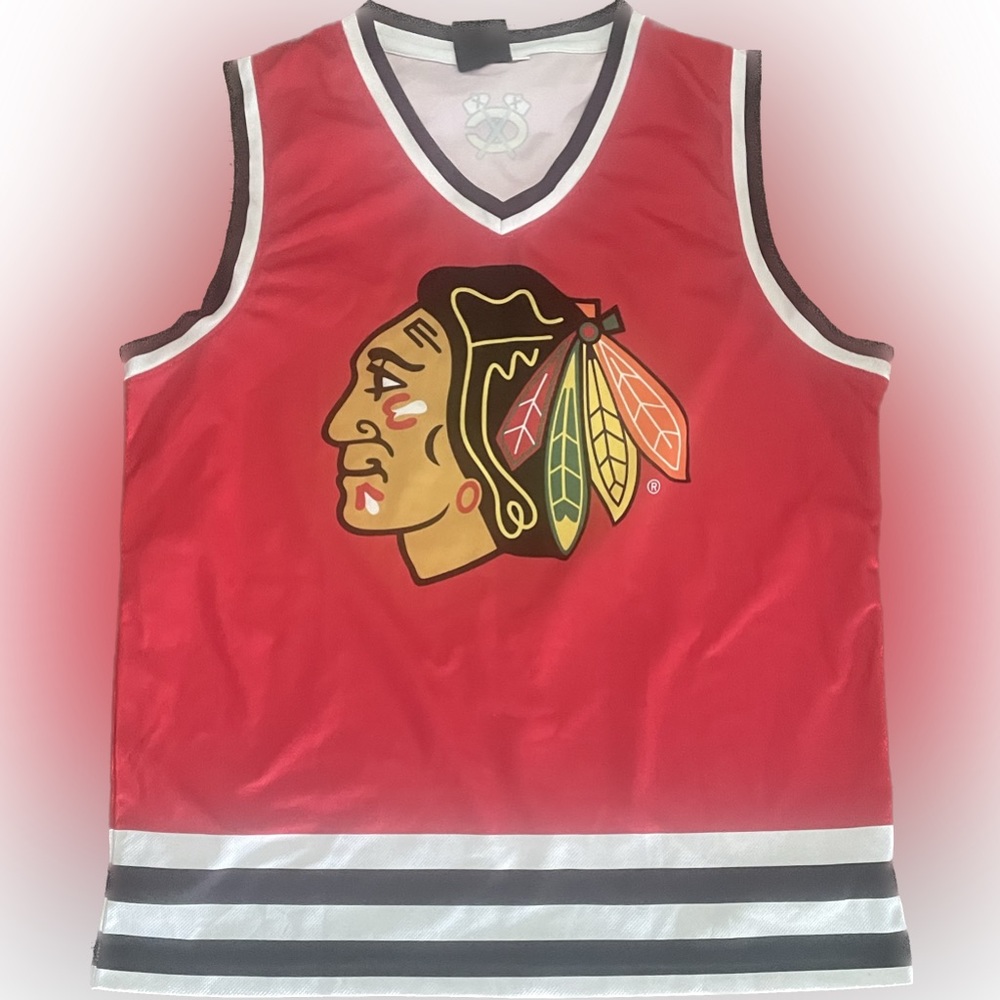 M Chicago Blackhawks tank top